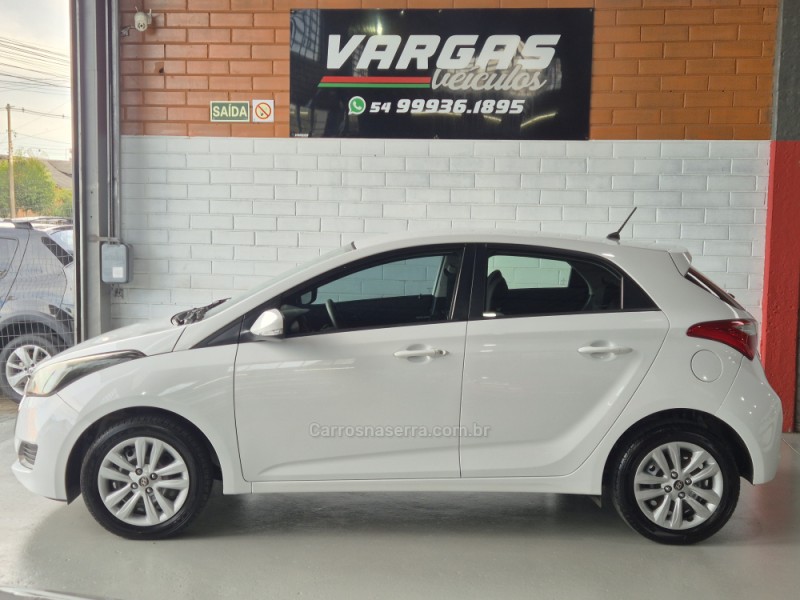 HB20 1.0 COMFORT 16V FLEX 4P MANUAL - 2016 - CAXIAS DO SUL