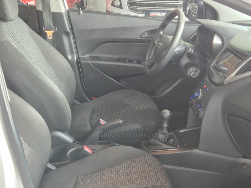 HB20 1.0 COMFORT 16V FLEX 4P MANUAL - 2016 - CAXIAS DO SUL