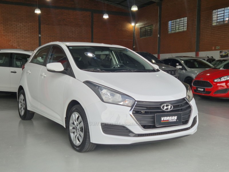HB20 1.0 COMFORT 16V FLEX 4P MANUAL - 2016 - CAXIAS DO SUL