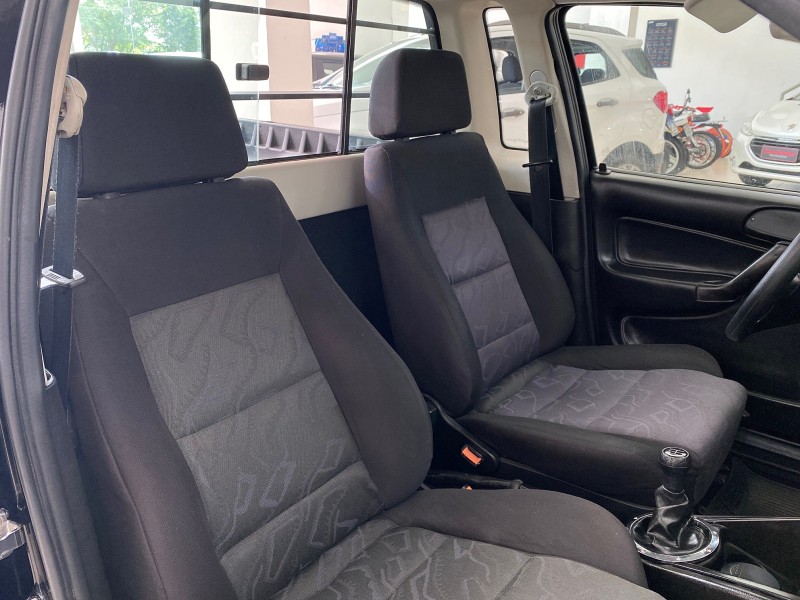 SAVEIRO 1.8 MI CS 8V GASOLINA 2P MANUAL G.III - 2001 - CAXIAS DO SUL