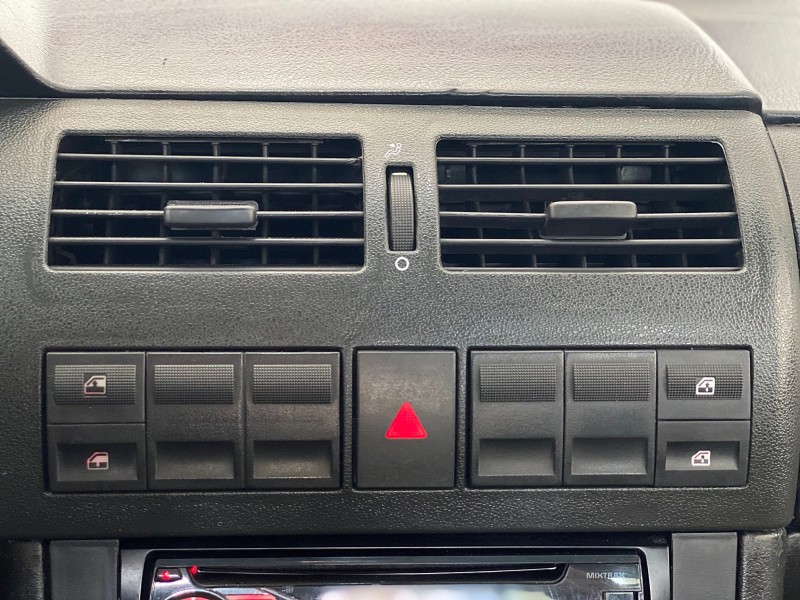 SAVEIRO 1.8 MI CS 8V GASOLINA 2P MANUAL G.III - 2001 - CAXIAS DO SUL