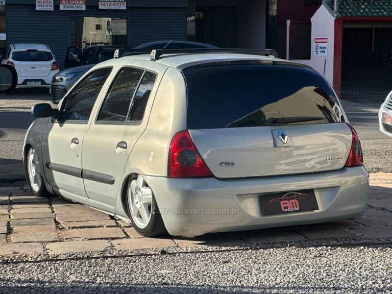 CLIO 1.0 CAMPUS 16V FLEX 4P MANUAL - 2009 - CAXIAS DO SUL