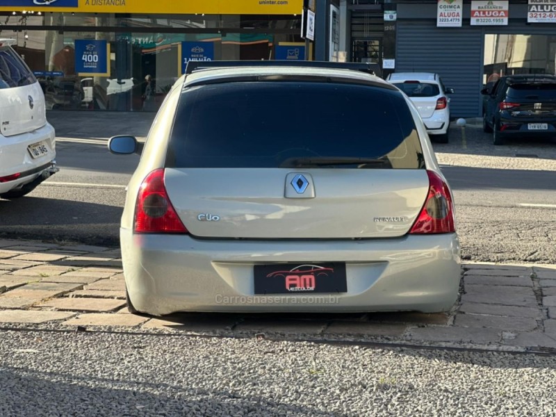 CLIO 1.0 CAMPUS 16V FLEX 4P MANUAL - 2009 - CAXIAS DO SUL