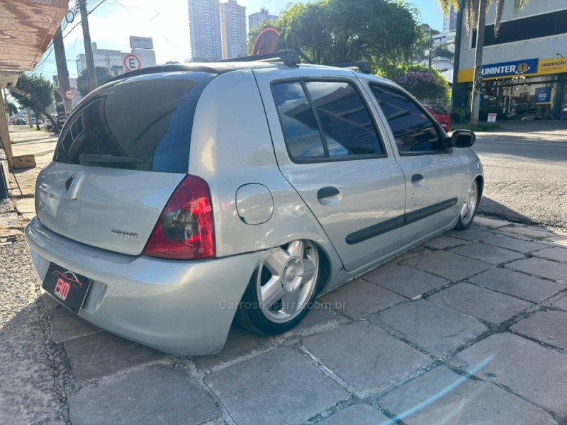 CLIO 1.0 CAMPUS 16V FLEX 4P MANUAL - 2009 - CAXIAS DO SUL