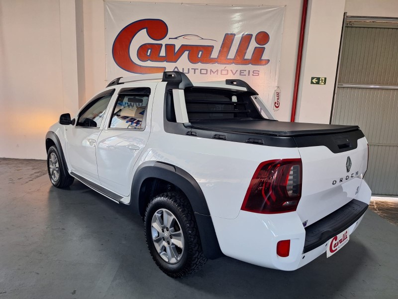 DUSTER OROCH 2.0 16V FLEX DYNAMIQUE AT 4P AUTOMÁTICO - 2020 - CAXIAS DO SUL