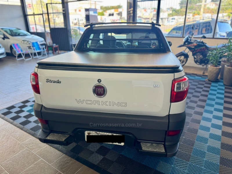 STRADA 1.4 MPI WORKING CD 8V FLEX 3P MANUAL - 2015 - CAXIAS DO SUL