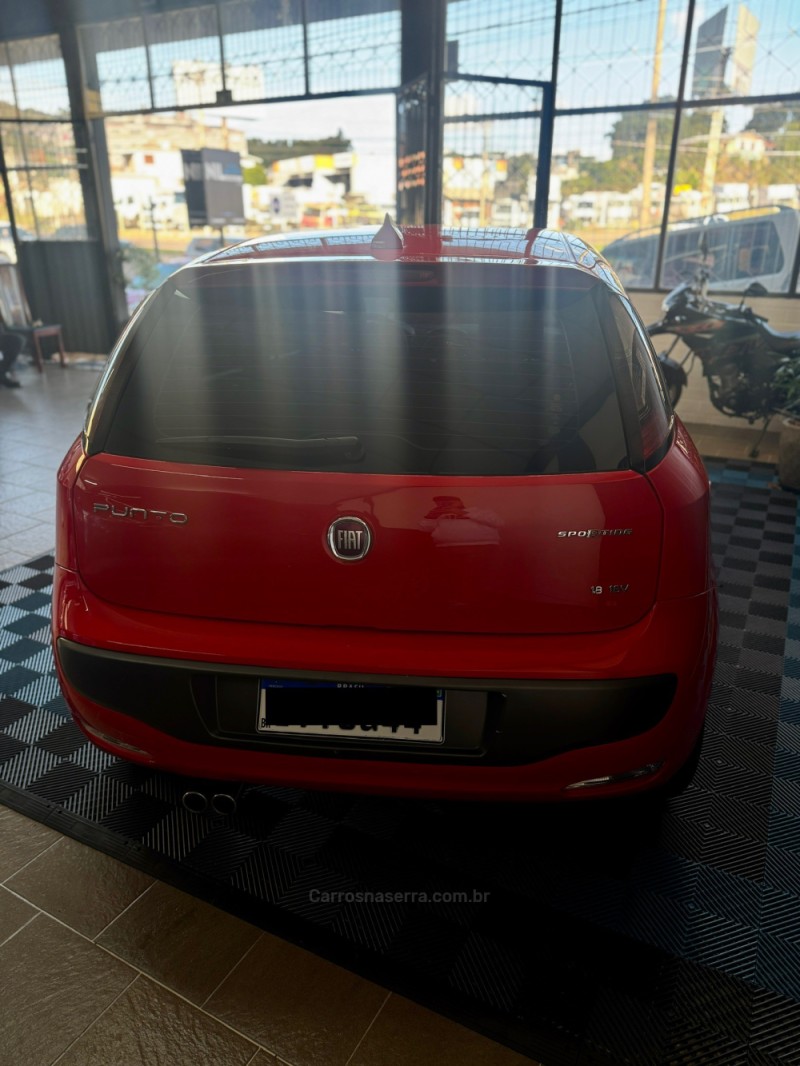 PUNTO 1.8 SPORTING 16V FLEX 4P MANUAL - 2013 - CAXIAS DO SUL