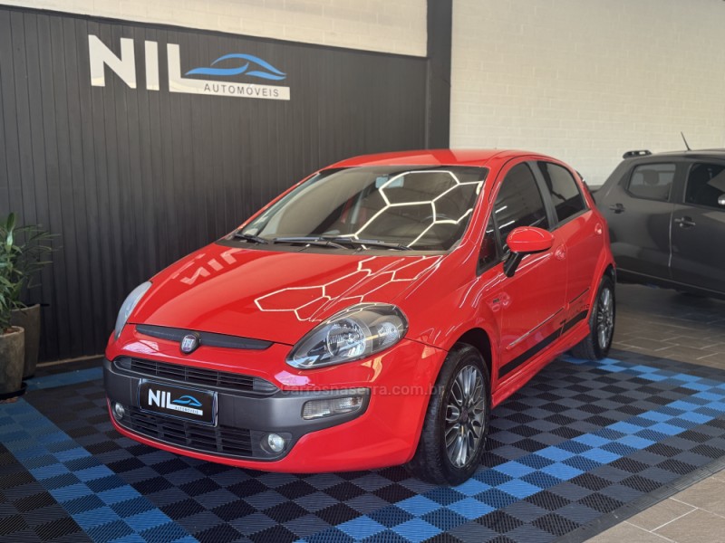 PUNTO 1.8 SPORTING 16V FLEX 4P MANUAL - 2013 - CAXIAS DO SUL