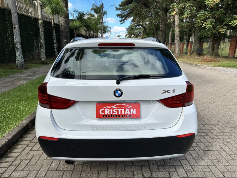 X1 2.0 18I 4X2 16V GASOLINA 4P AUTOMÁTICO - 2013 - CAXIAS DO SUL