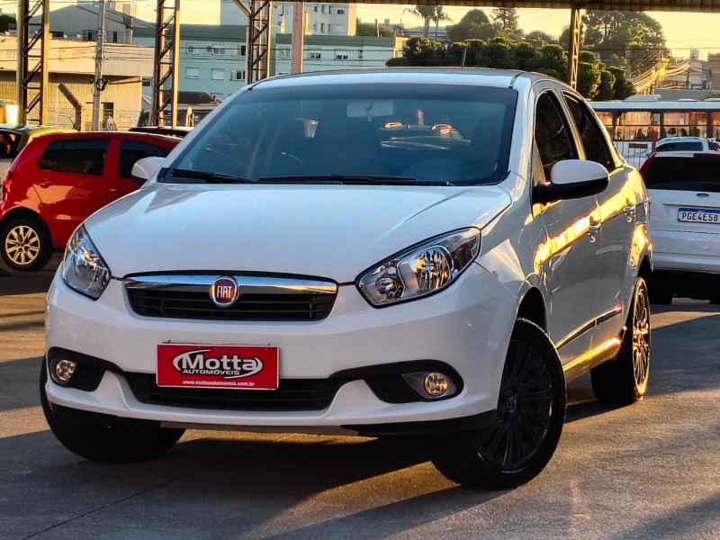 grand siena 1.6 mpi essence 16v flex 4p manual 2014 caxias do sul