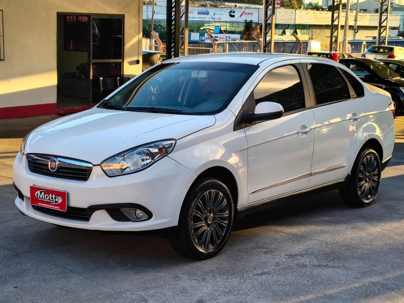 GRAND SIENA 1.6 MPI ESSENCE 16V FLEX 4P MANUAL - 2014 - CAXIAS DO SUL