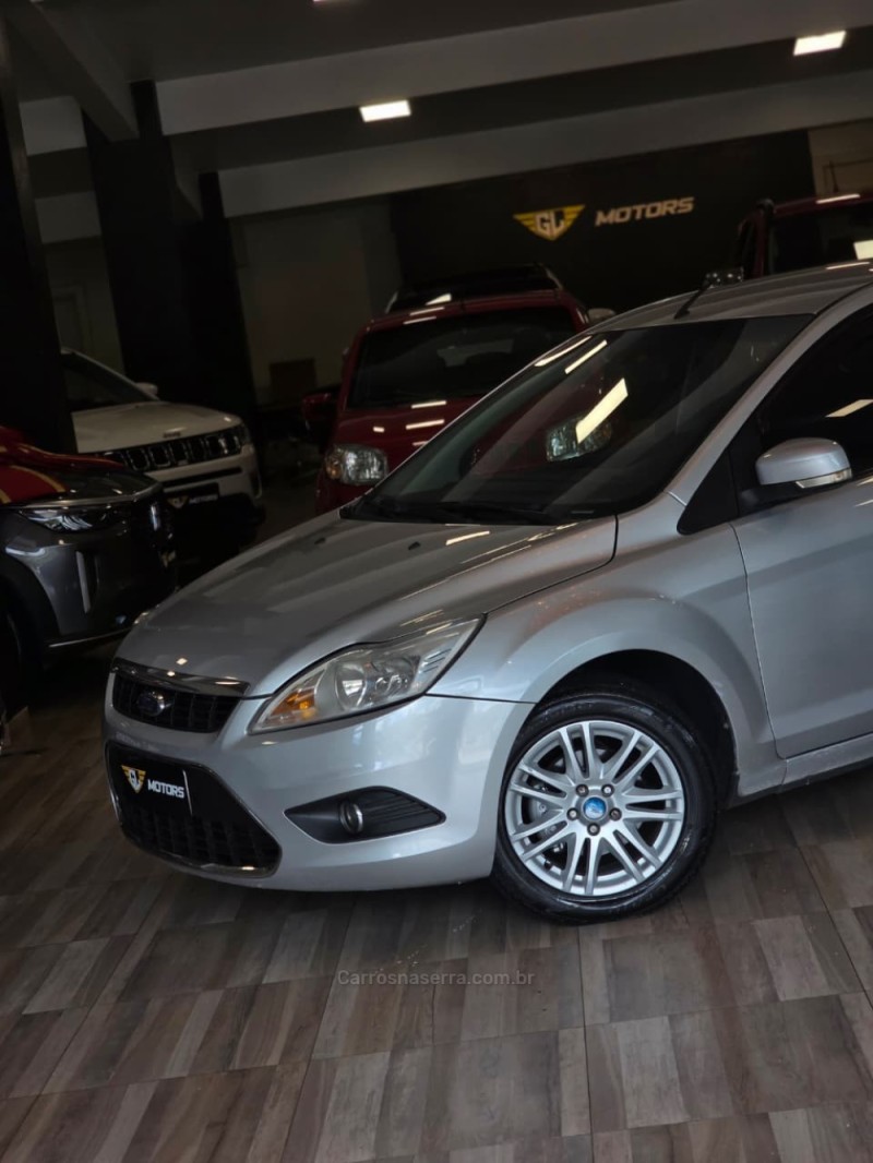 FOCUS 1.6 SE 16V FLEX 4P MANUAL - 2012 - CAXIAS DO SUL
