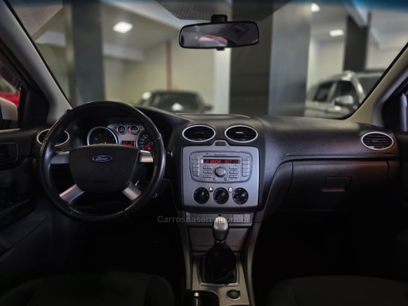 FOCUS 1.6 SE 16V FLEX 4P MANUAL - 2012 - CAXIAS DO SUL