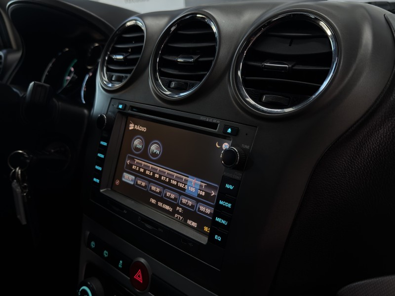 CAPTIVA 2.4 FWD SPORT 16V GASOLINA 4P AUTOMÁTICO - 2011 - CAXIAS DO SUL