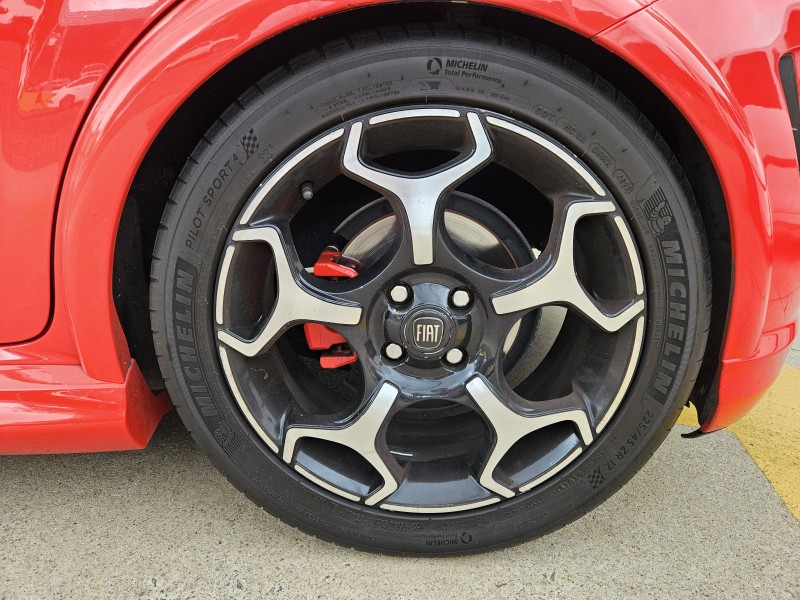 PUNTO 1.4 MPI 16V T-JET GASOLINA 4P MANUAL - 2013 - CAXIAS DO SUL