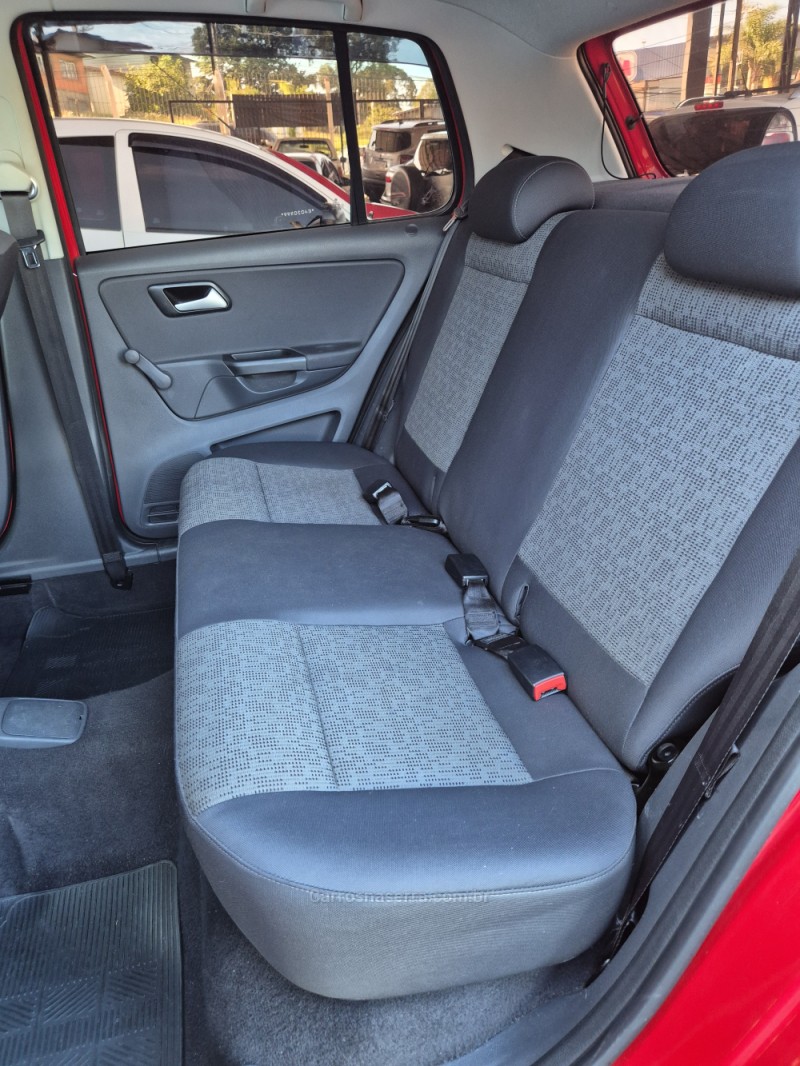 FOX 1.0 MI PLUS 8V GASOLINA 4P MANUAL - 2014 - CAXIAS DO SUL