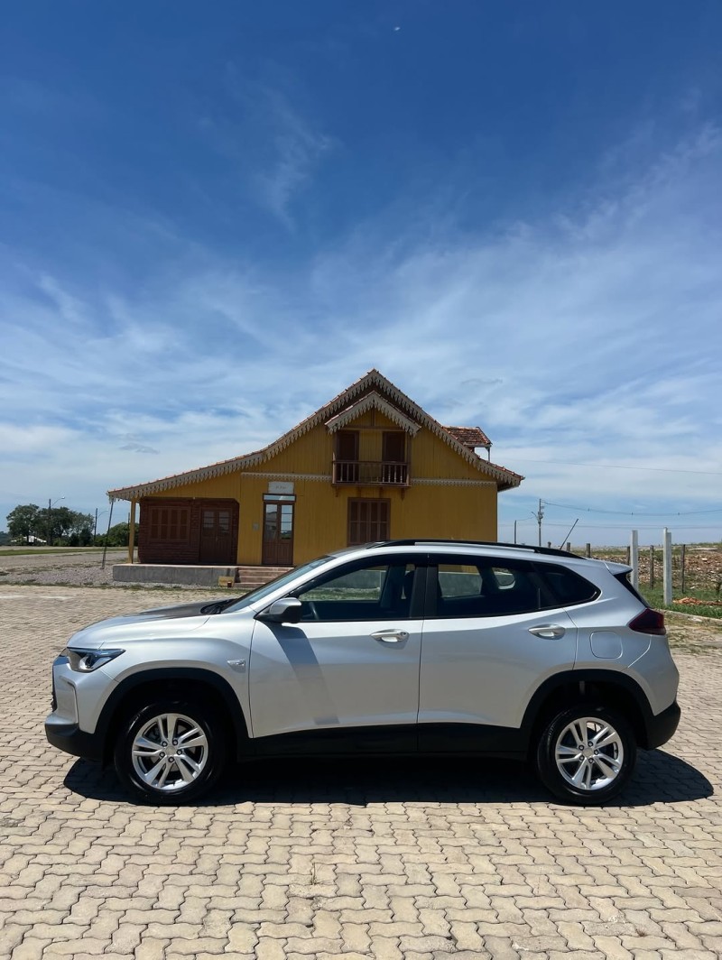 TRACKER 1.0 12V LT TURBO FLEX 4P AUTOMÁTICO - 2023 - ANTôNIO PRADO