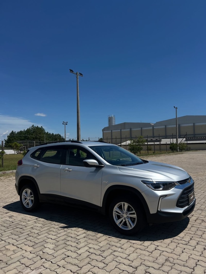 TRACKER 1.0 12V LT TURBO FLEX 4P AUTOMÁTICO - 2023 - ANTôNIO PRADO