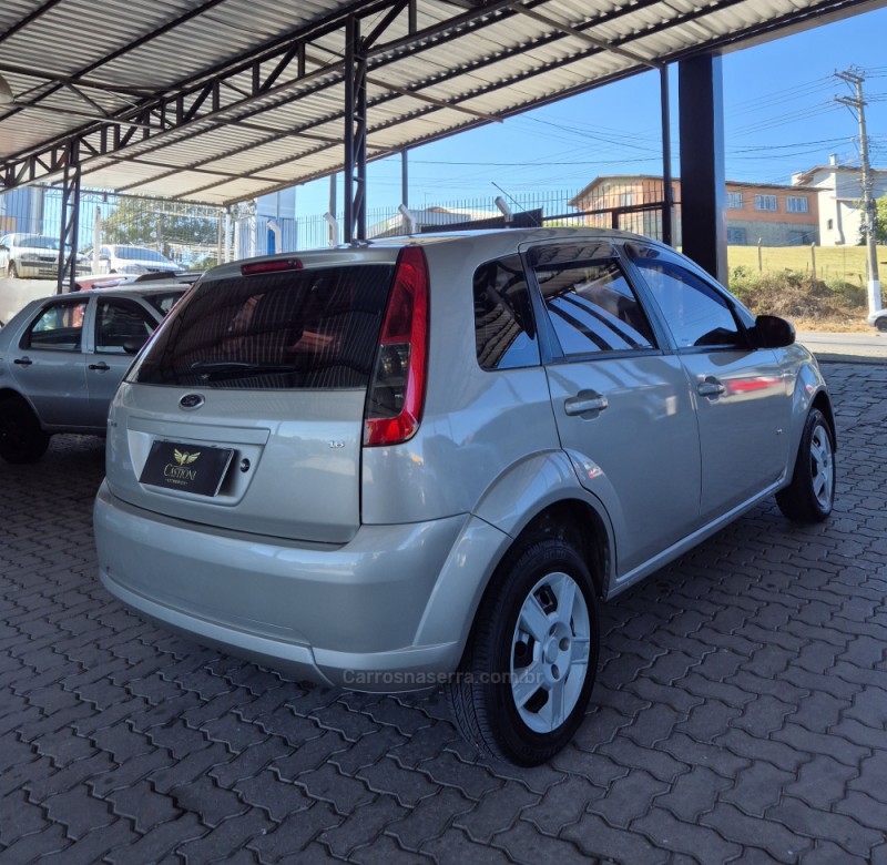 FIESTA 1.6 ROCAM SE PLUS 8V FLEX 4P MANUAL - 2014 - CAXIAS DO SUL