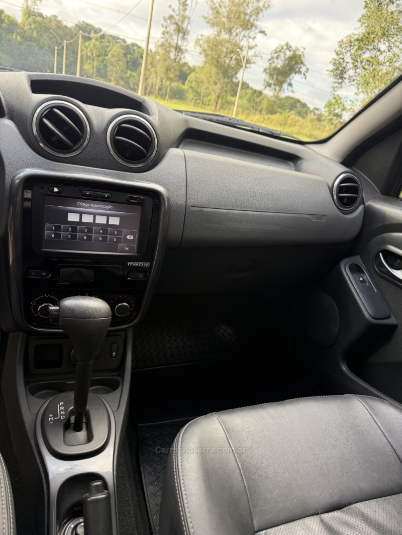 DUSTER 2.0 TECH ROAD 4X2 16V FLEX 4P AUTOMÁTICO - 2015 - ARROIO DO MEIO