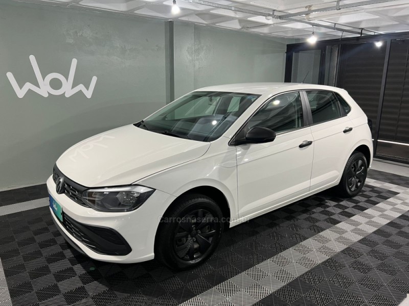 POLO 1.0 MPI TRACK 4P MANUAL