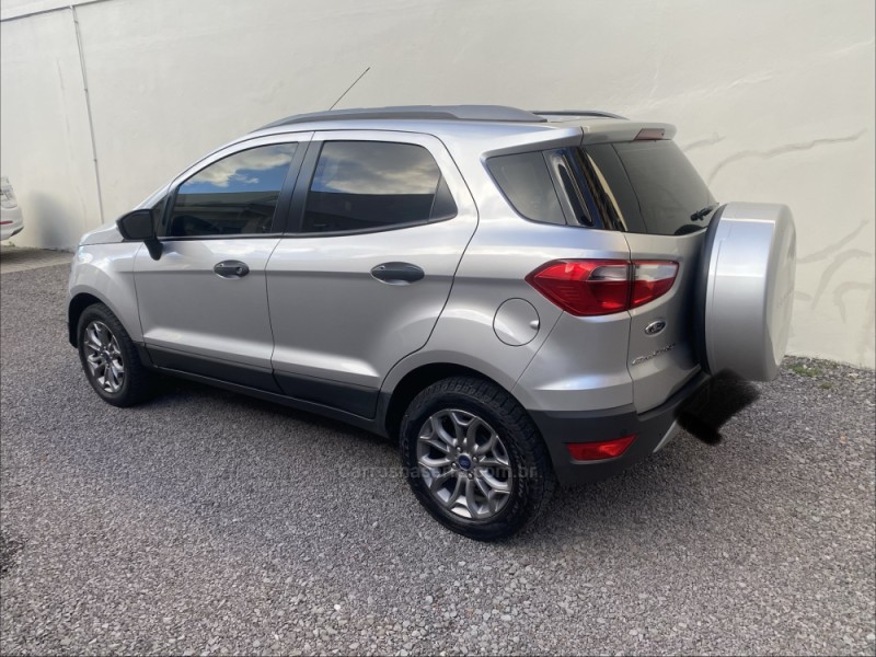 ecosport 1.6 freestyle 16v flex 4p manual 2015 caxias do sul