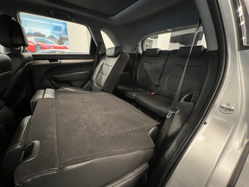 SORENTO 3.5 4X4 V6 24V GASOLINA 4P AUTOMÁTICO - 2013 - NOVO HAMBURGO