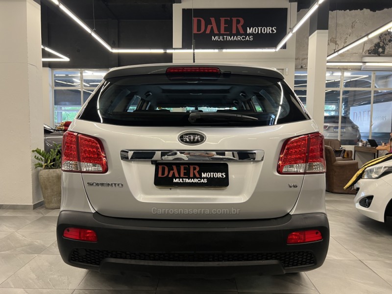 SORENTO 3.5 4X4 V6 24V GASOLINA 4P AUTOMÁTICO - 2013 - NOVO HAMBURGO
