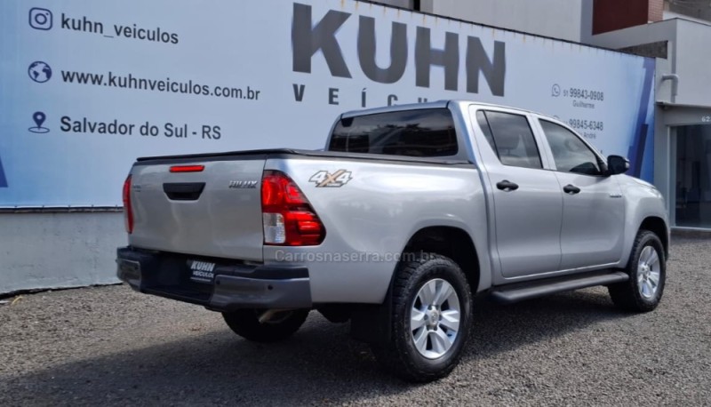 HILUX 2.5 4X4 CD 16V TURBO DIESEL 4P MANUAL - 2020 - SALVADOR DO SUL