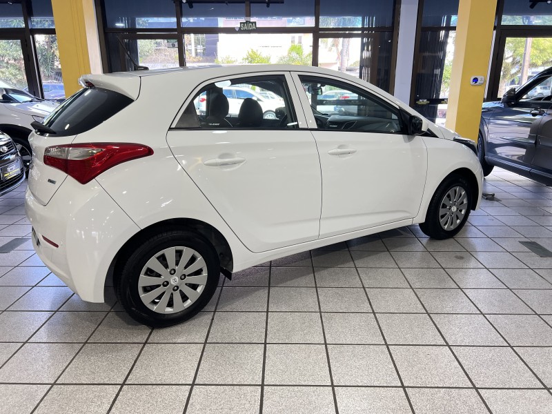 HB20 1.0 COMFORT PLUS 12V FLEX 4P MANUAL - 2015 - CAXIAS DO SUL