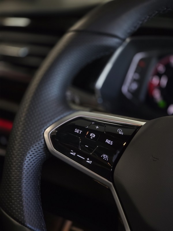 JETTA 2.0 16V TSI GLI 350 GASOLINA 4P AUTOMÁTICO - 2023 - CAXIAS DO SUL