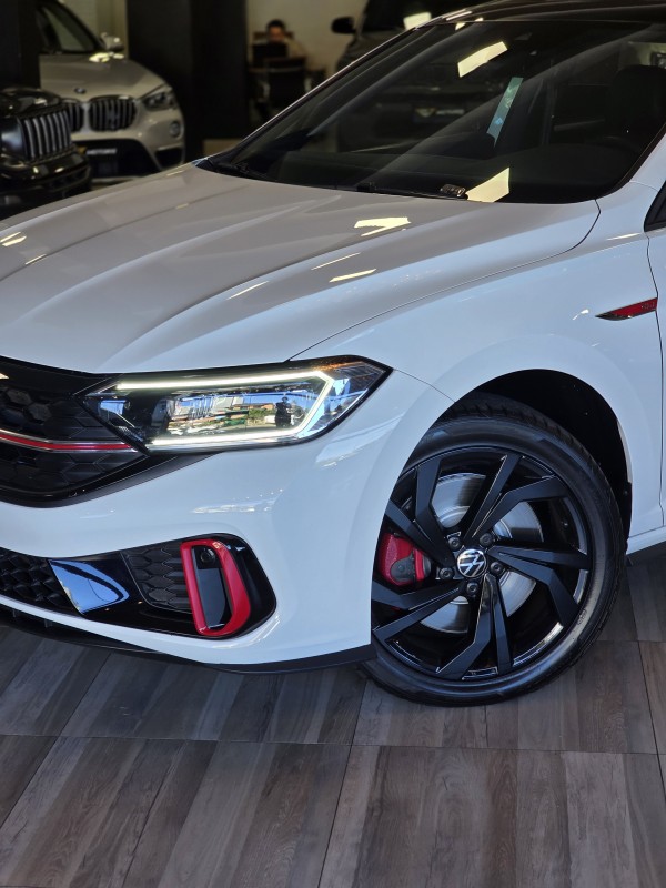 JETTA 2.0 16V TSI GLI 350 GASOLINA 4P AUTOMÁTICO - 2023 - CAXIAS DO SUL