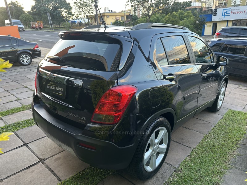 TRACKER 1.8 MPFI LTZ 4X2 16V FLEX 4P AUTOMÁTICO - 2015 - CAXIAS DO SUL