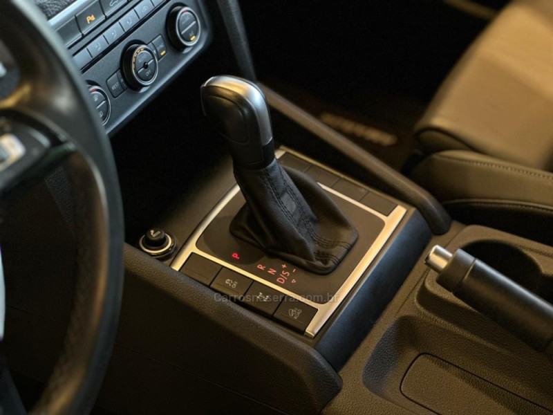 AMAROK 3.0 V6 TDI HIGHLINE CD DIESEL 4MOTION AUTOMÁTICO - 2019 - CAXIAS DO SUL