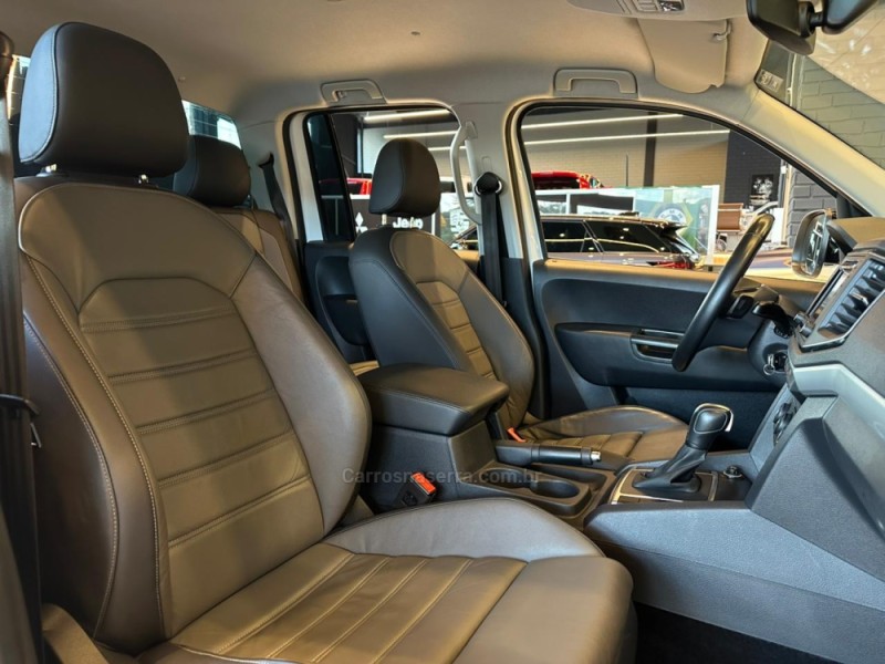AMAROK 3.0 V6 TDI HIGHLINE CD DIESEL 4MOTION AUTOMÁTICO - 2019 - CAXIAS DO SUL