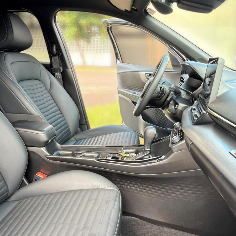 FASTBACK 1.3 LIMITED EDITION 270 TURBO FLEX 4P AUTOMÁTICO - 2023 - NOVO HAMBURGO