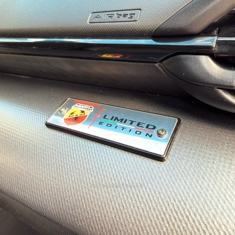 FASTBACK 1.3 LIMITED EDITION 270 TURBO FLEX 4P AUTOMÁTICO - 2023 - NOVO HAMBURGO