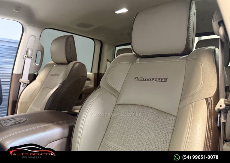 2500 LARAMIE 6.7 CD 4X4 TDI DIESEL 4P AUTOMÁTICA - 2022 - BENTO GONçALVES