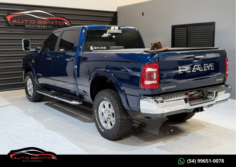 2500 LARAMIE 6.7 CD 4X4 TDI DIESEL 4P AUTOMÁTICA - 2022 - BENTO GONçALVES