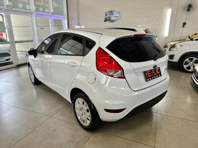 FIESTA 1.5 SE HATCH 16V FLEX 4P MANUAL - 2014 - CAXIAS DO SUL