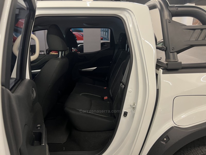 FRONTIER 2.3 ATTACK 4X4 CD BI-TURBO DIESEL 4P AUTOMÁTICO - 2025 - NOVO HAMBURGO