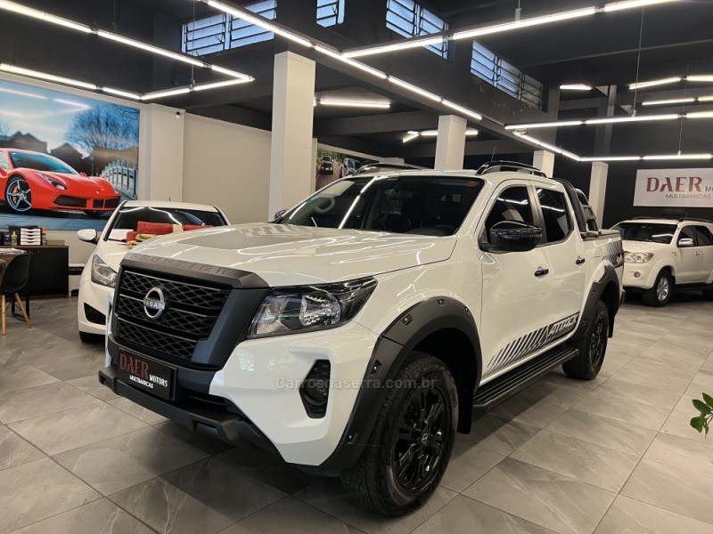 FRONTIER 2.3 ATTACK 4X4 CD BI-TURBO DIESEL 4P AUTOMÁTICO - 2025 - NOVO HAMBURGO