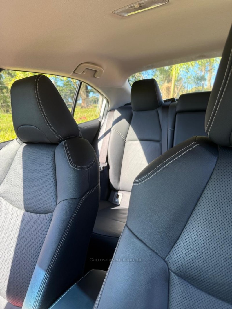 COROLLA 2.0 XEI 16V FLEX 4P AUTOMÁTICO - 2020 - IBIRAIARAS