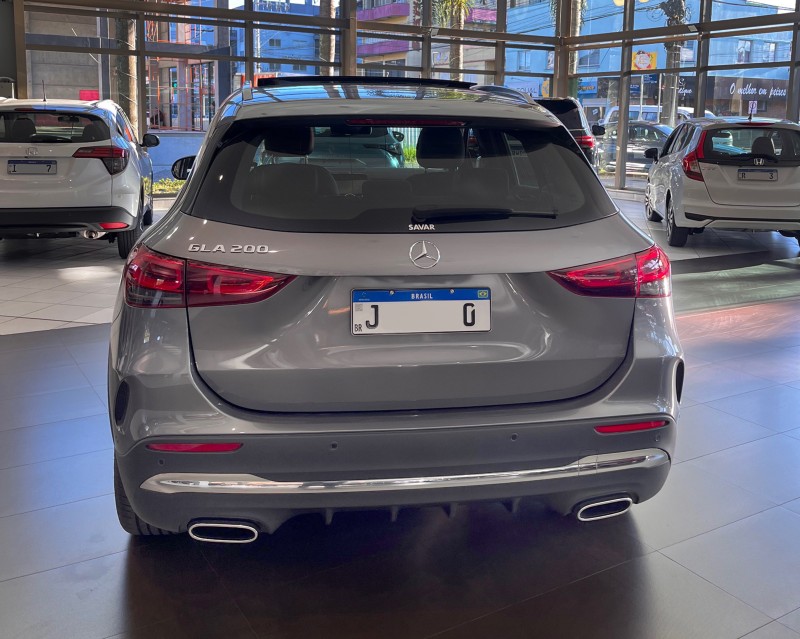 GLA 200 1.3 GCI AMG LINE GASOLINA 4P AUTOMÁTICO - 2023 - FARROUPILHA