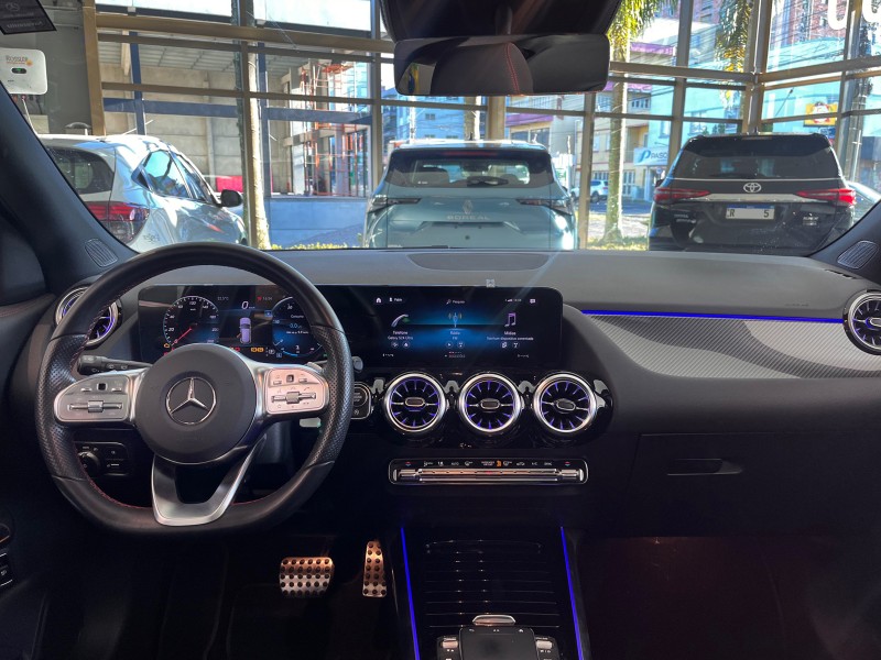 GLA 200 1.3 GCI AMG LINE GASOLINA 4P AUTOMÁTICO - 2023 - FARROUPILHA