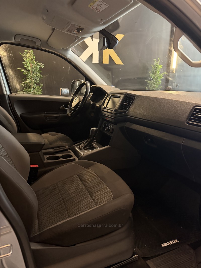 AMAROK 2.0 4X4 TDI COMFORTILINE CD DIESEL 4P AUTOMÁTICO - 2023 - CAXIAS DO SUL