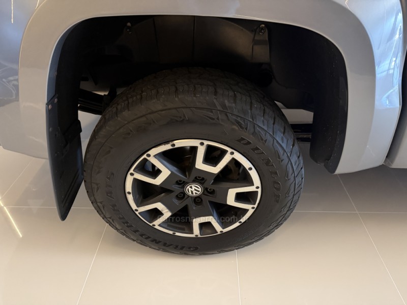 AMAROK 2.0 4X4 TDI COMFORTILINE CD DIESEL 4P AUTOMÁTICO - 2023 - CAXIAS DO SUL