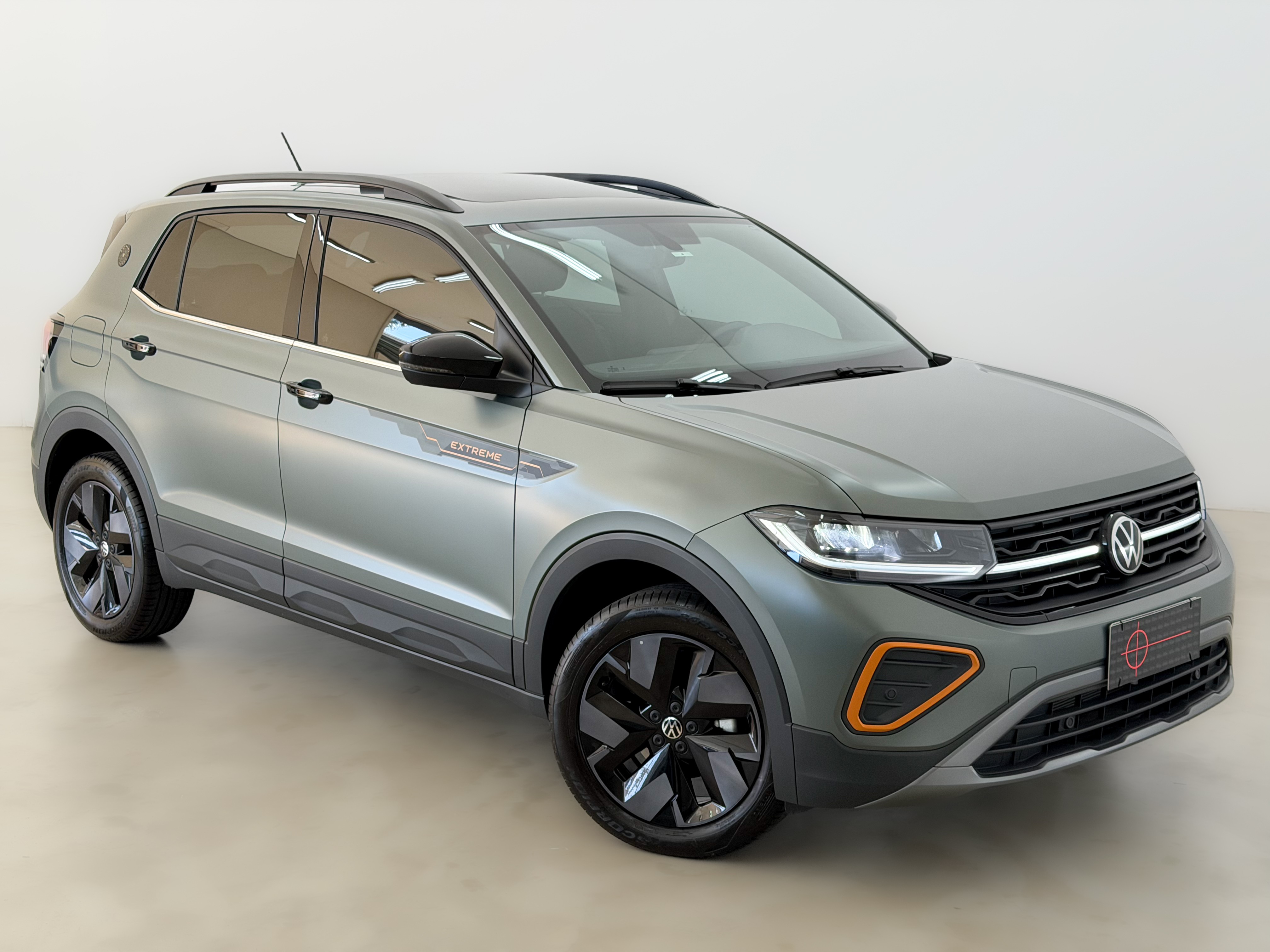 VOLKSWAGEN - T-CROSS - 2025/2026 - Cinza - R$ 175.000,00 - Focar