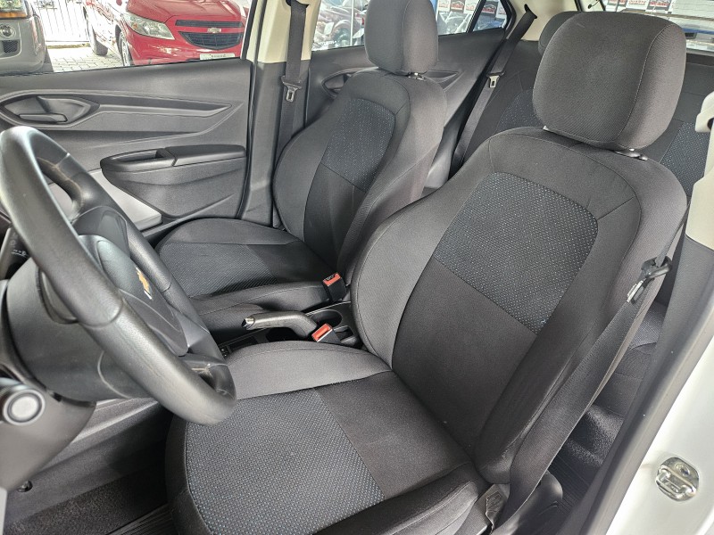 ONIX 1.0 JOY HATCH 8VFLEX 4P MANUAL - 2018 - CAXIAS DO SUL