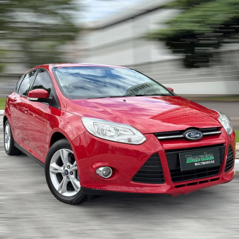 FOCUS 1.6 SE PLUS 16V FLEX 4P MANUAL - 2015 - NOVO HAMBURGO